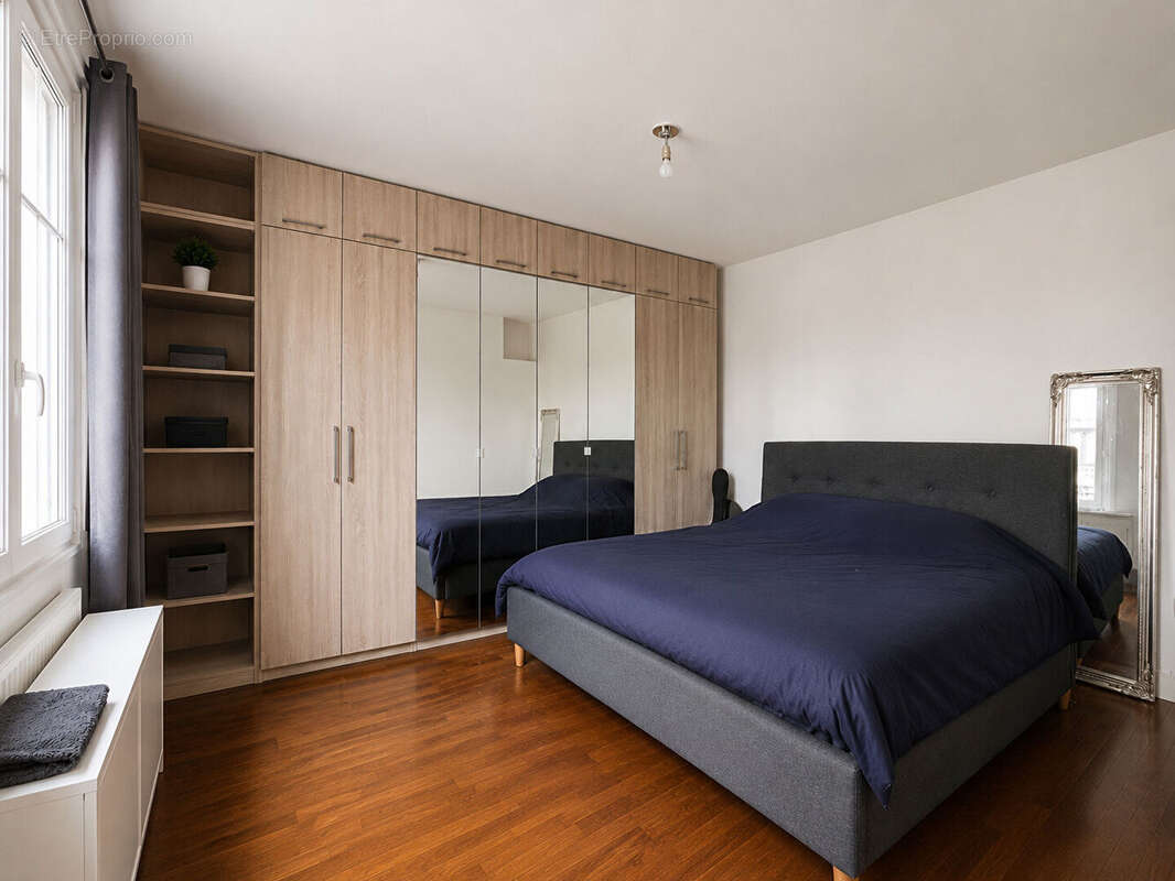 Appartement à PARIS-19E