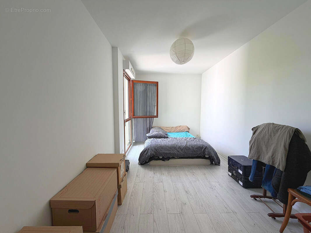 Appartement à SAINT-JACQUES-DE-LA-LANDE