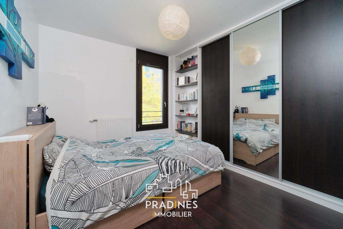 Appartement à SATHONAY-CAMP