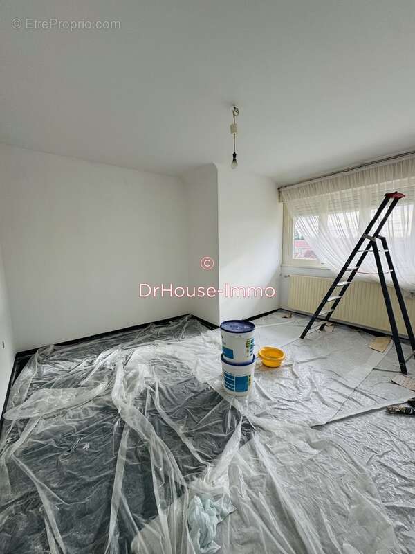 Maison à BRUAY-LA-BUISSIERE