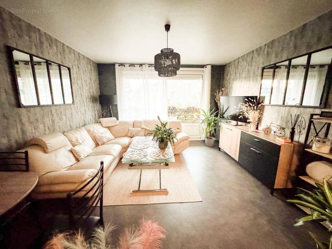 Appartement à DARNETAL