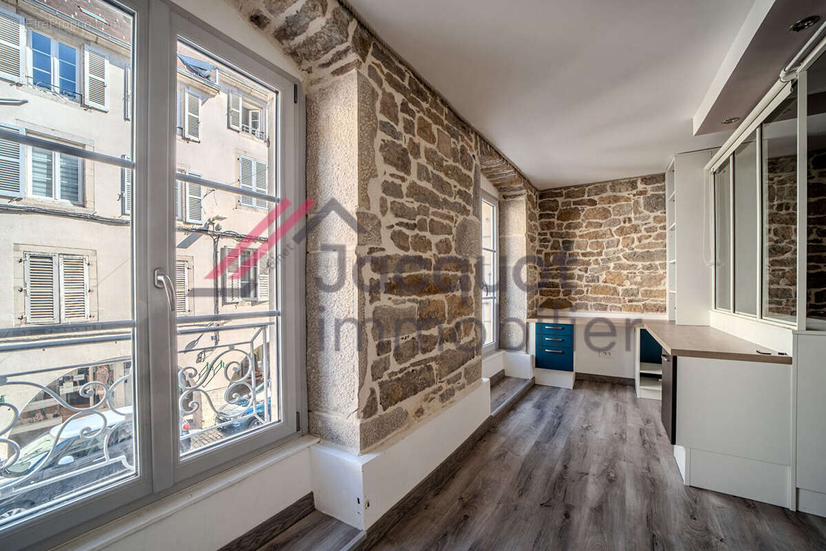 Appartement à LONS-LE-SAUNIER