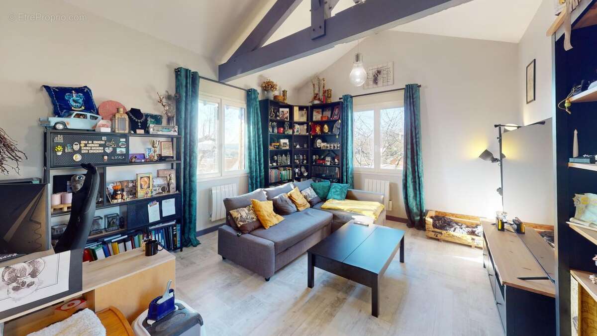 Maison à MONTFERRAND-LE-CHATEAU