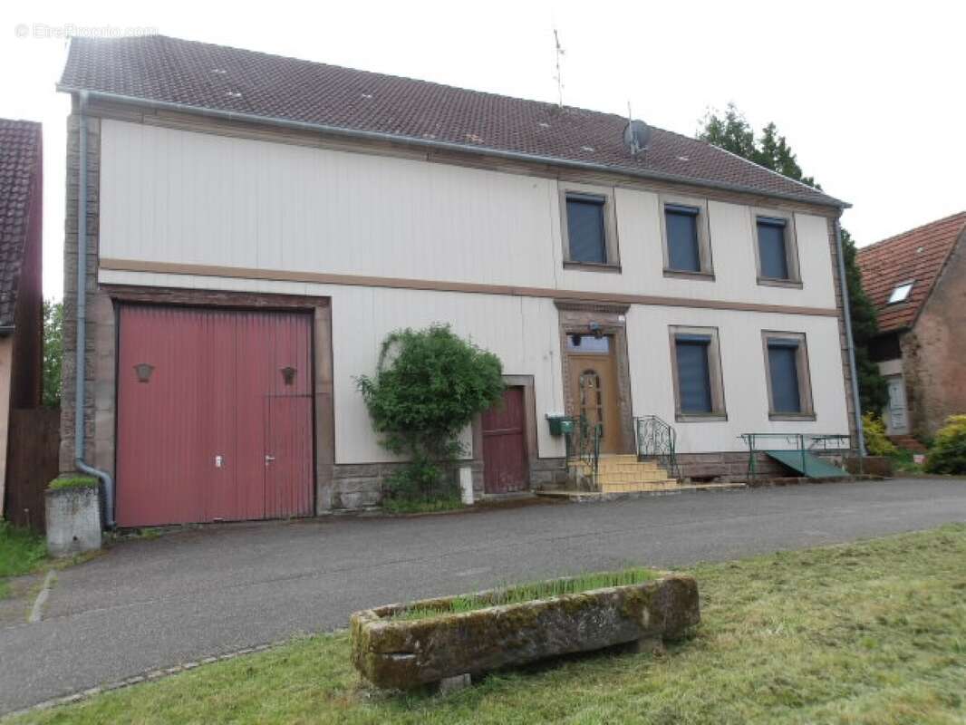 Maison à DIEMERINGEN