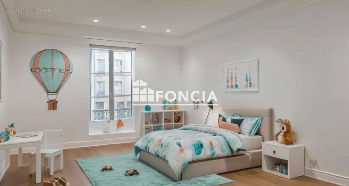 Appartement à PARIS-3E