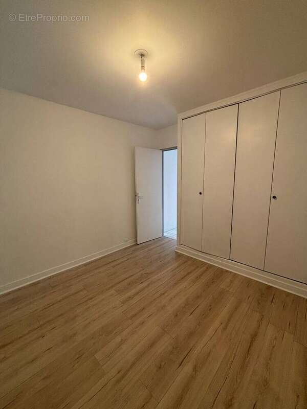 Appartement 72 m² à Limoges  - photo 11