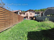 Maison à PRAT-BONREPAUX