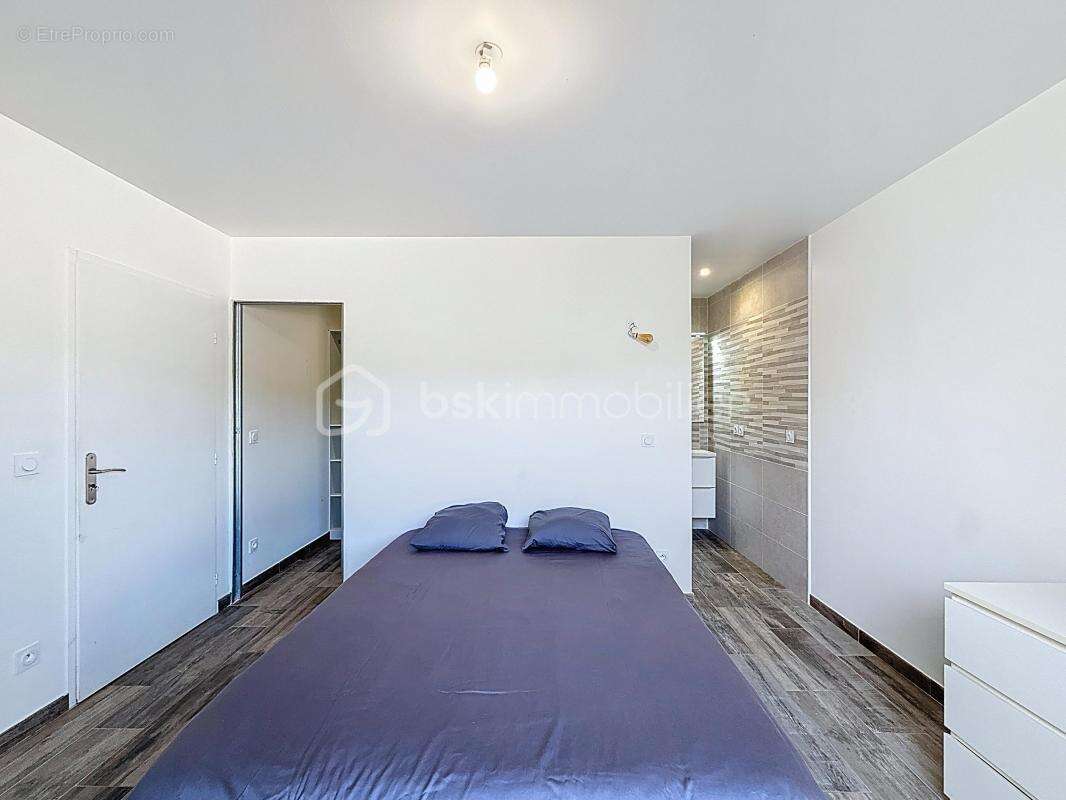 Maison à SAINT-JEAN-DE-LA-BLAQUIERE