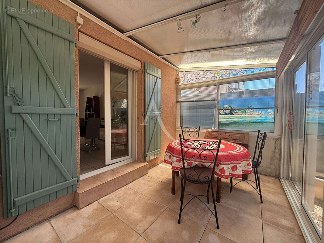 Villa de 83m² - photo 10