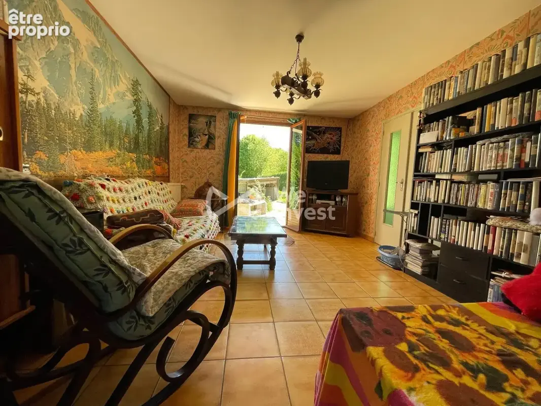 Maison 4 pièces 90 m² à vendre à Saint-Cyr-Sur-Morin (77750) - photo 2