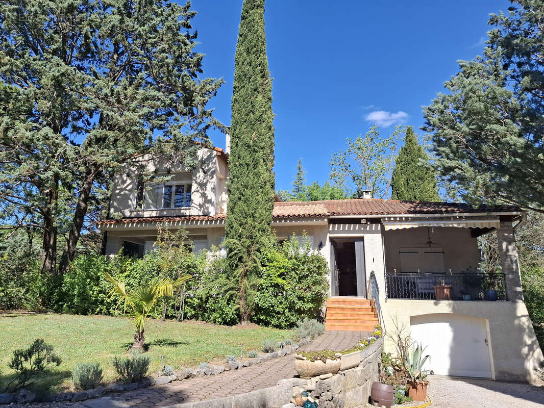 Maison à MOULES-ET-BAUCELS