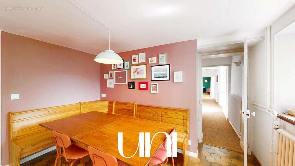 Maison à MEZIDON-CANON