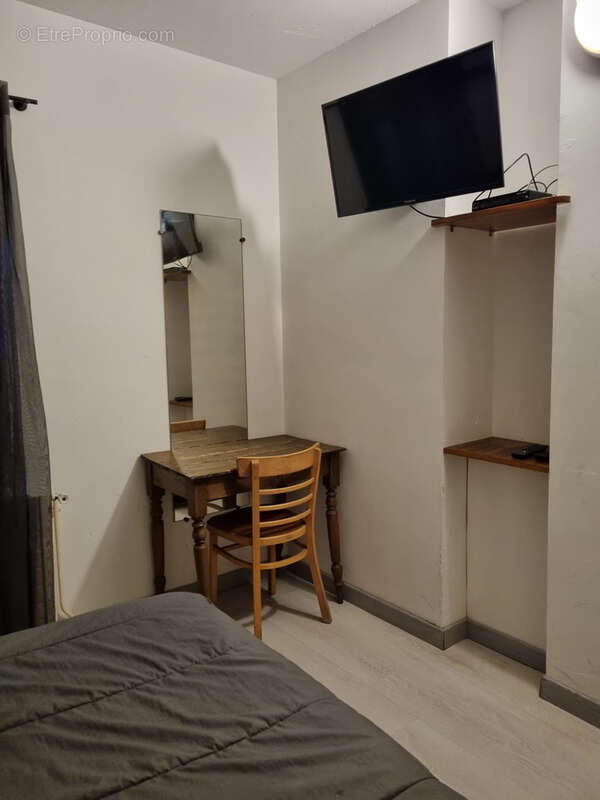 Autre à SAINT-JULIEN-DU-VERDON