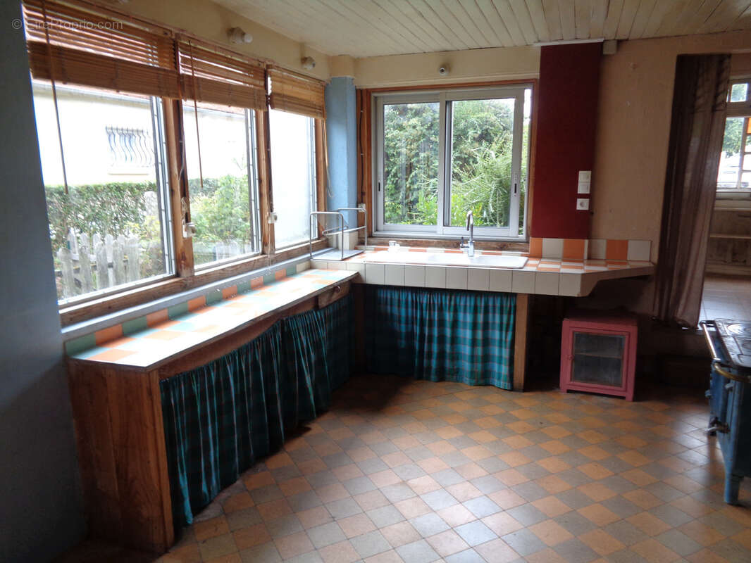 Maison à PREMERY
