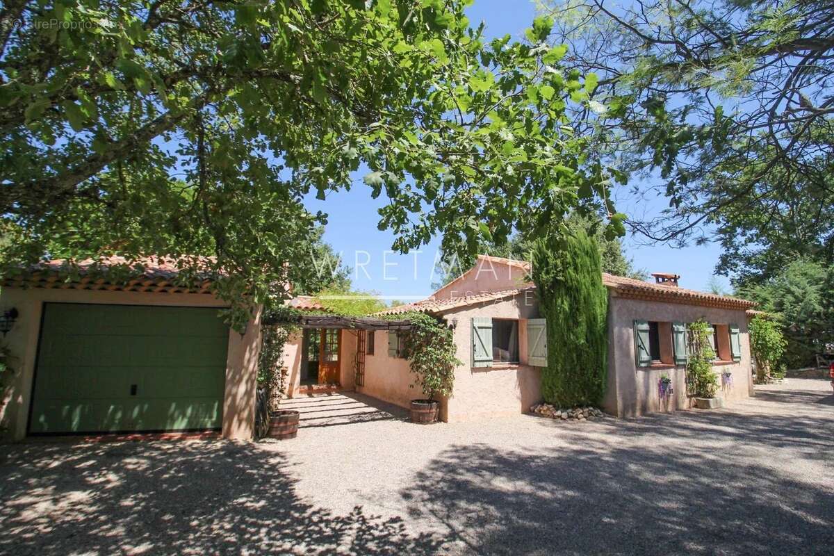 Maison à FAYENCE