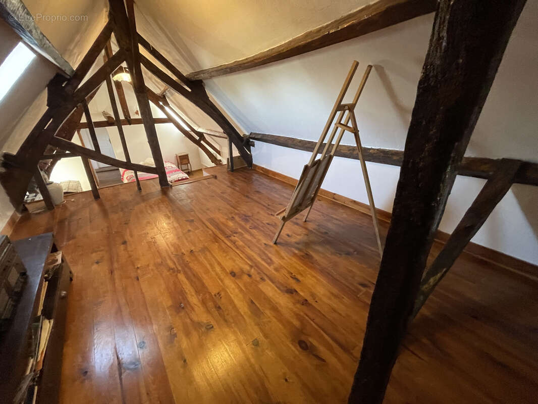 Maison à BEAUMETZ-LES-LOGES