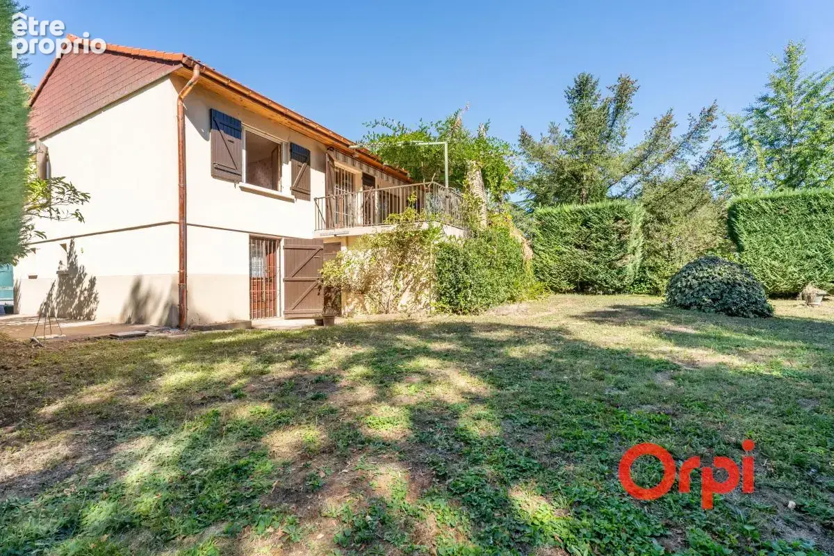 Maison avec beau terrain arboré et ruisseau en contre bas - photo 9