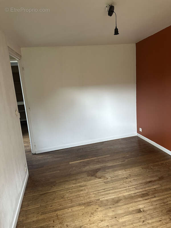 Maison à PIERRE-BUFFIERE