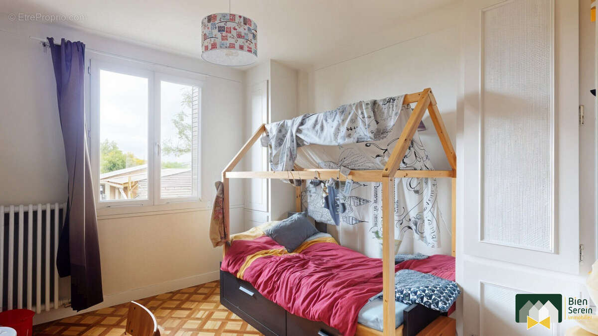 Maison à BAILLEAU-LE-PIN