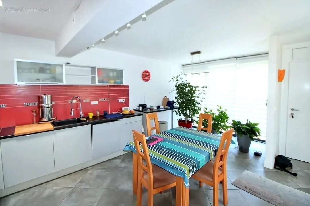 Maison à MEZE
