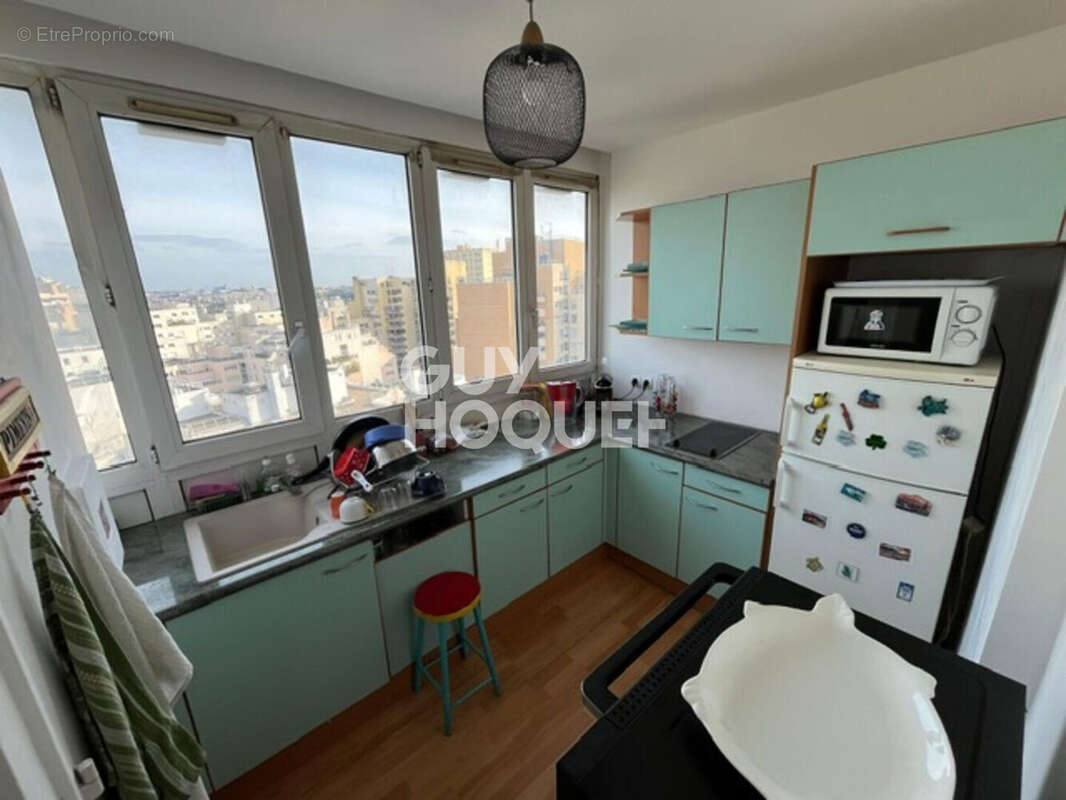 Appartement à PARIS-15E