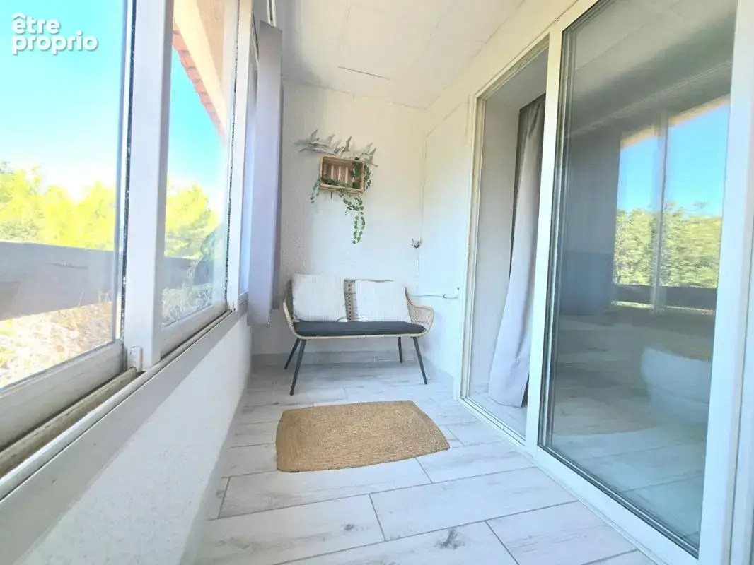 Bormes-la-favière dernier étage appartement entièrement rénové - photo 10