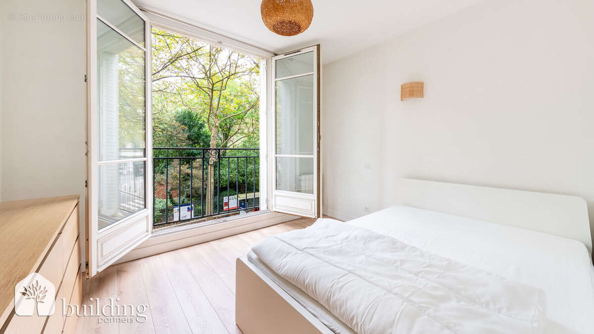 Appartement à PARIS-19E