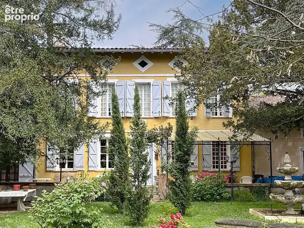 Maison à MONTESQUIEU-VOLVESTRE