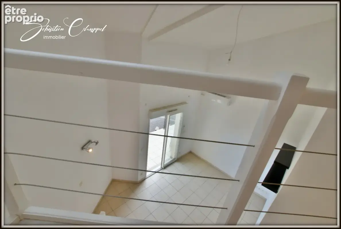 Pézenas – Dernier étage – T2 avec mezzanine, terrasse, climatisation et parking - photo 12