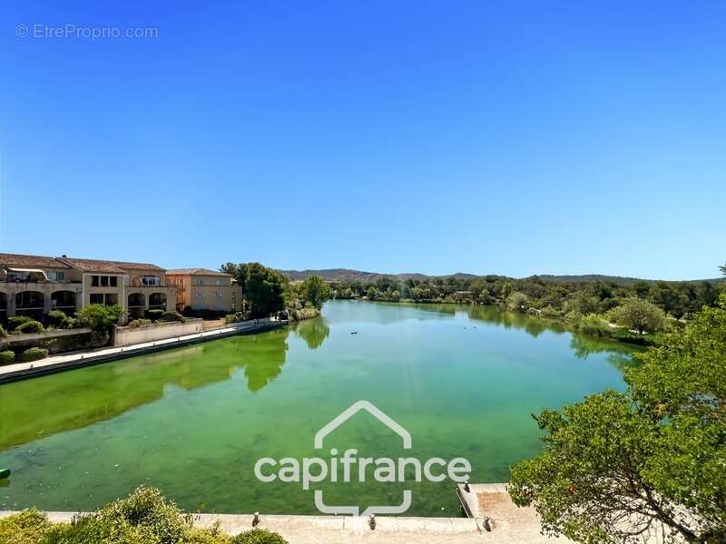 Appartement à MALLEMORT