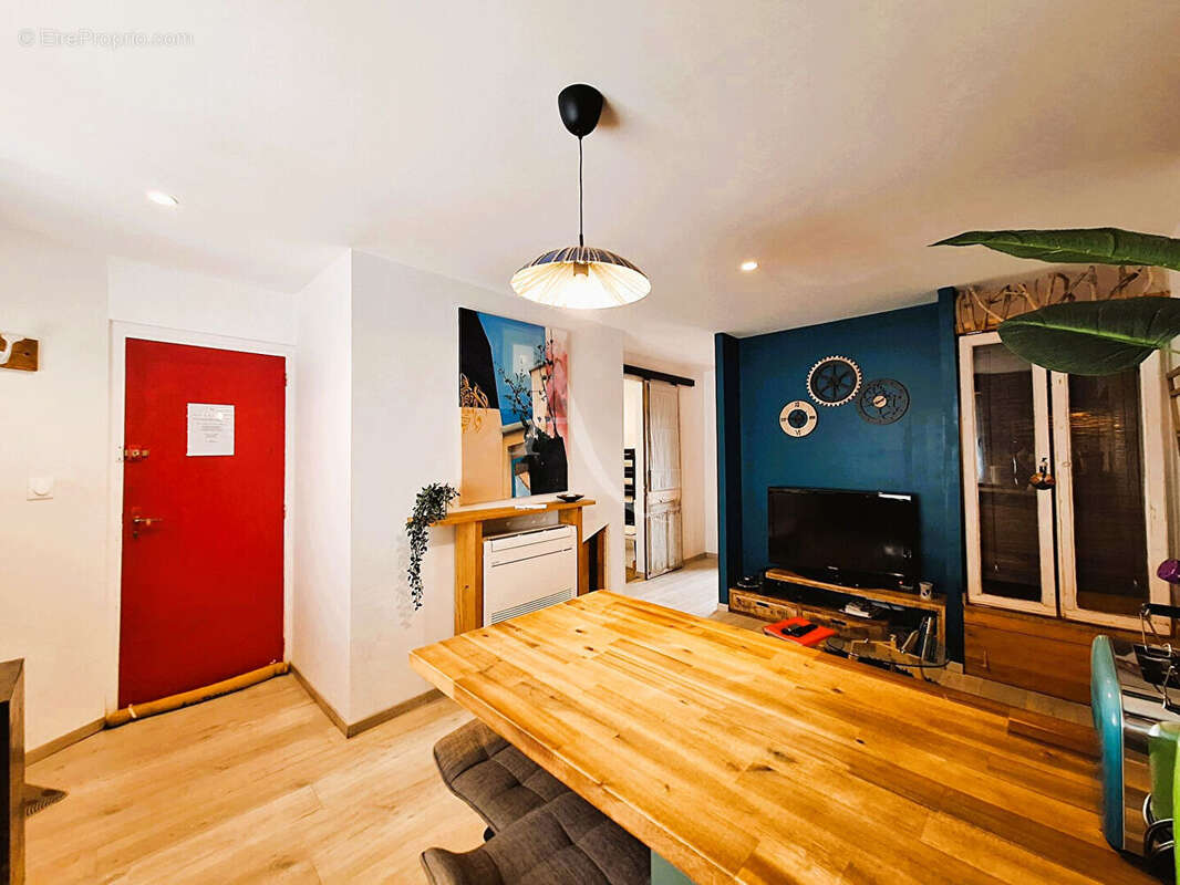 Appartement Sète 2 pièces 31 m² + cour de 16 m² - photo 3