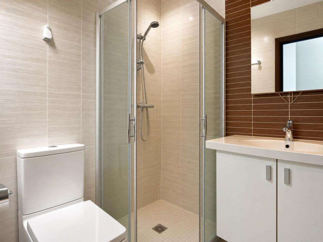 Villa 4 faces – plain-pied – 170 m² – piscine - photo 12