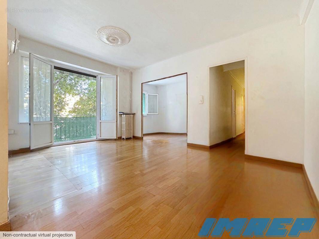 Appartement à MARSEILLE-8E