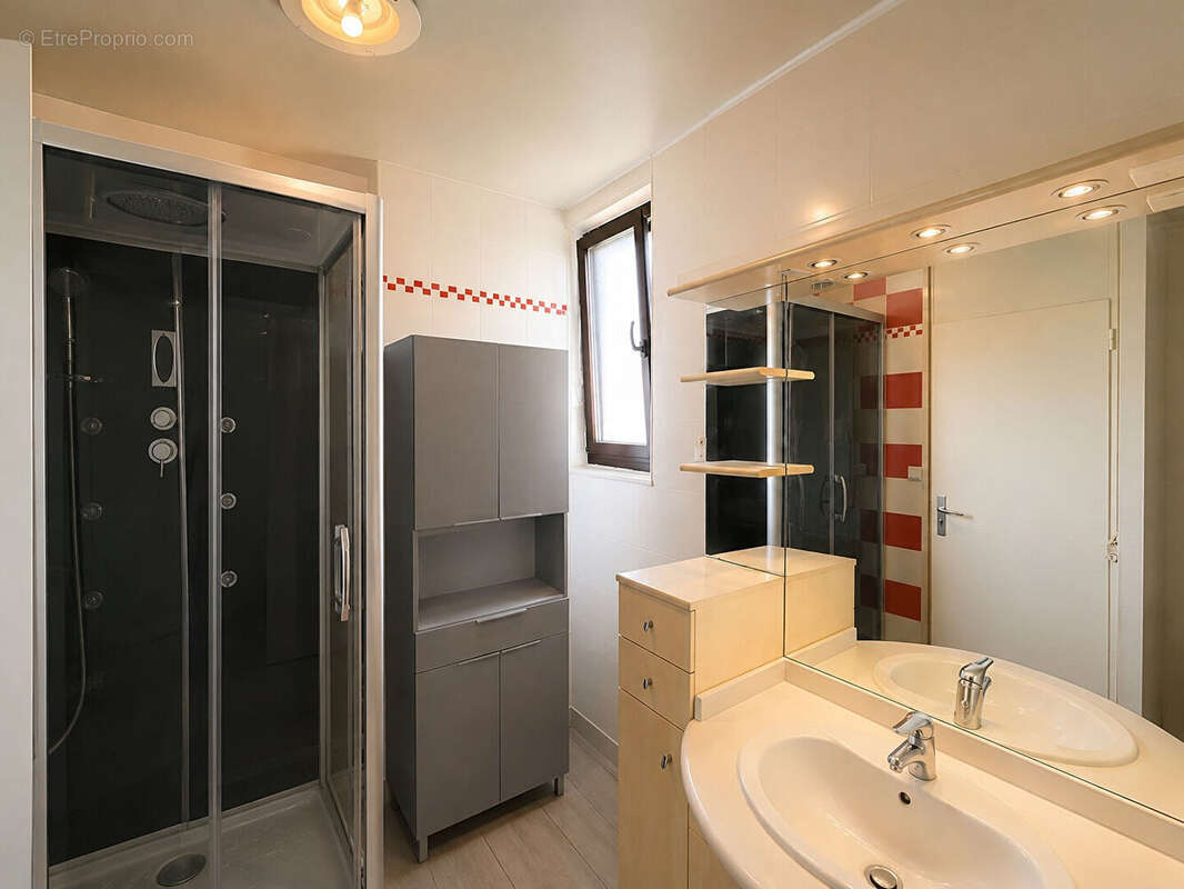 Appartement 5 pièce(s) 100 m² - charleville-mézières - photo 5