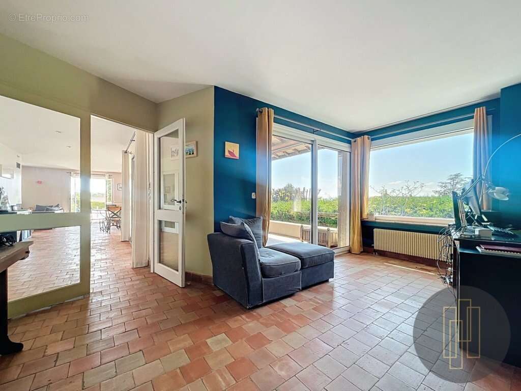 Maison à SAINT-DIDIER-DE-FORMANS