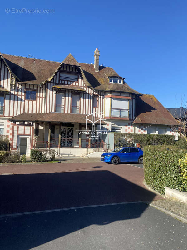 Appartement à BENERVILLE-SUR-MER