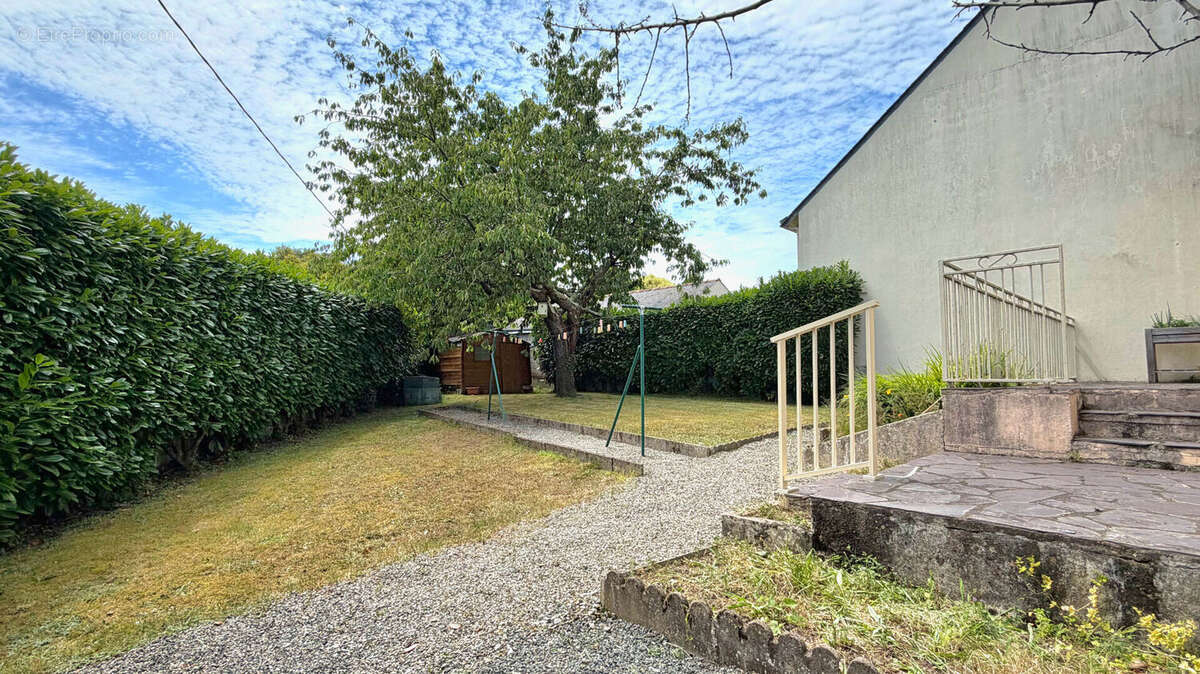 ORVAULT PRAUDIERE - Maison familiale avec 4 chambres - photo 11