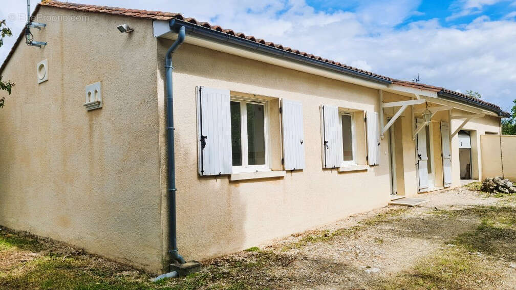 Maison à SIGOGNE