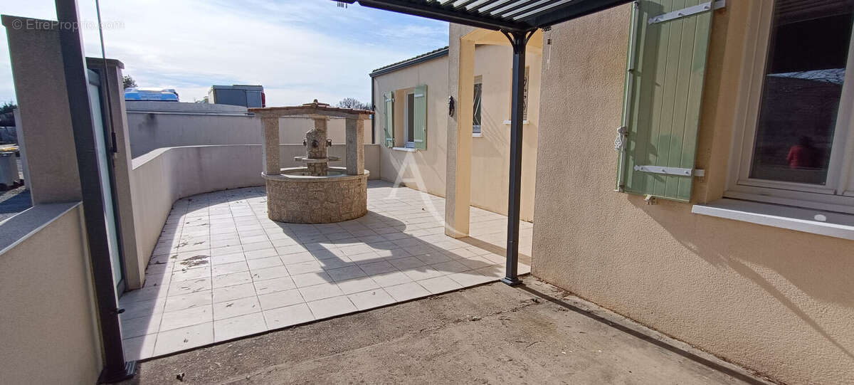 Maison à ECHILLAIS
