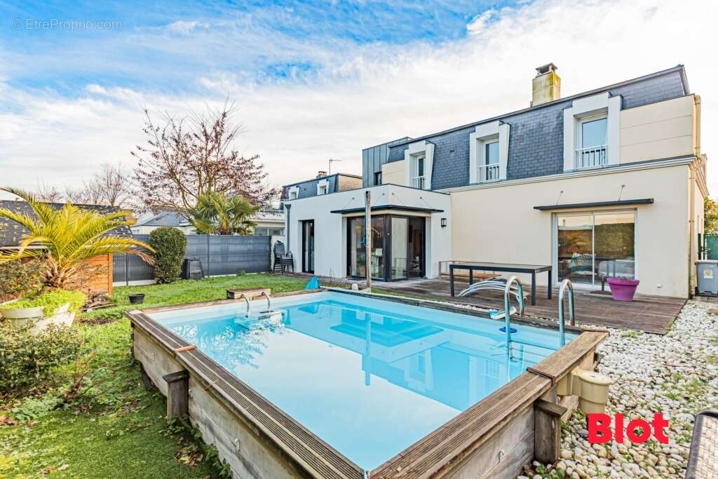 Maison à NANTES