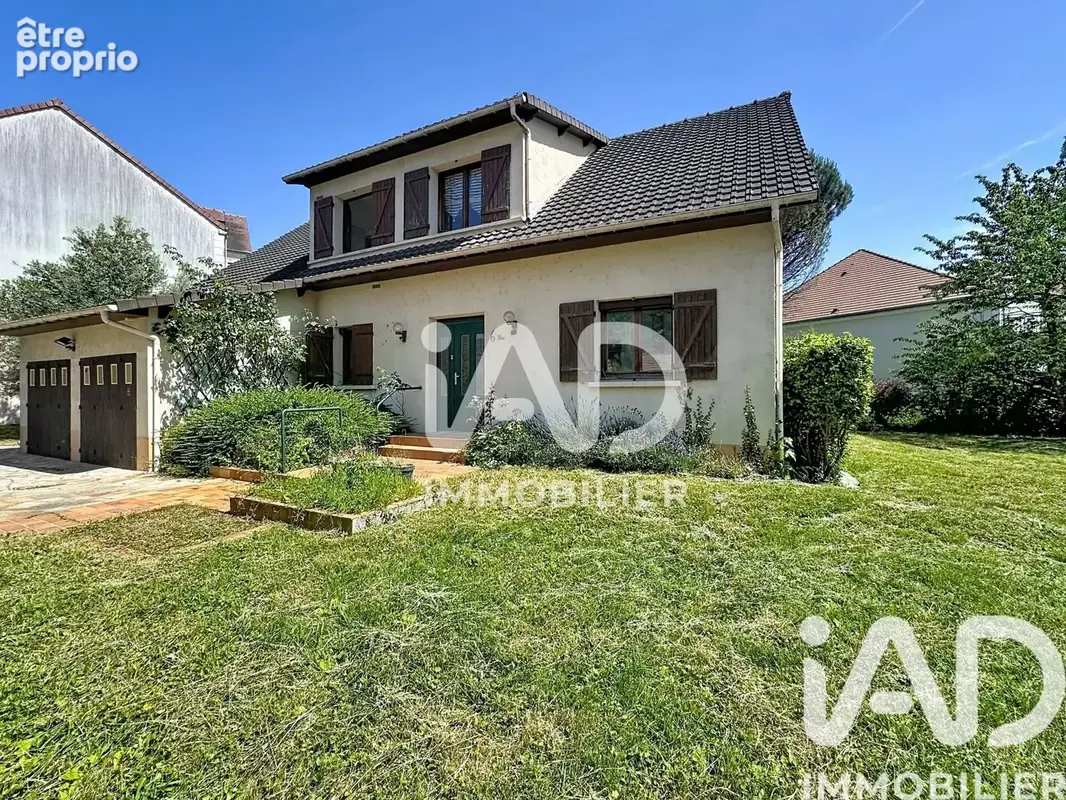 Photo 1 - Maison à SAINT-GERMAIN-LES-CORBEIL