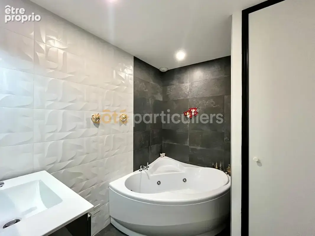 Appartement Royan 4 pièce(s) 90 m2 - photo 7