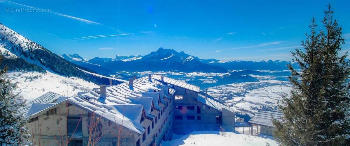 Appartement à SAINT-HONORE