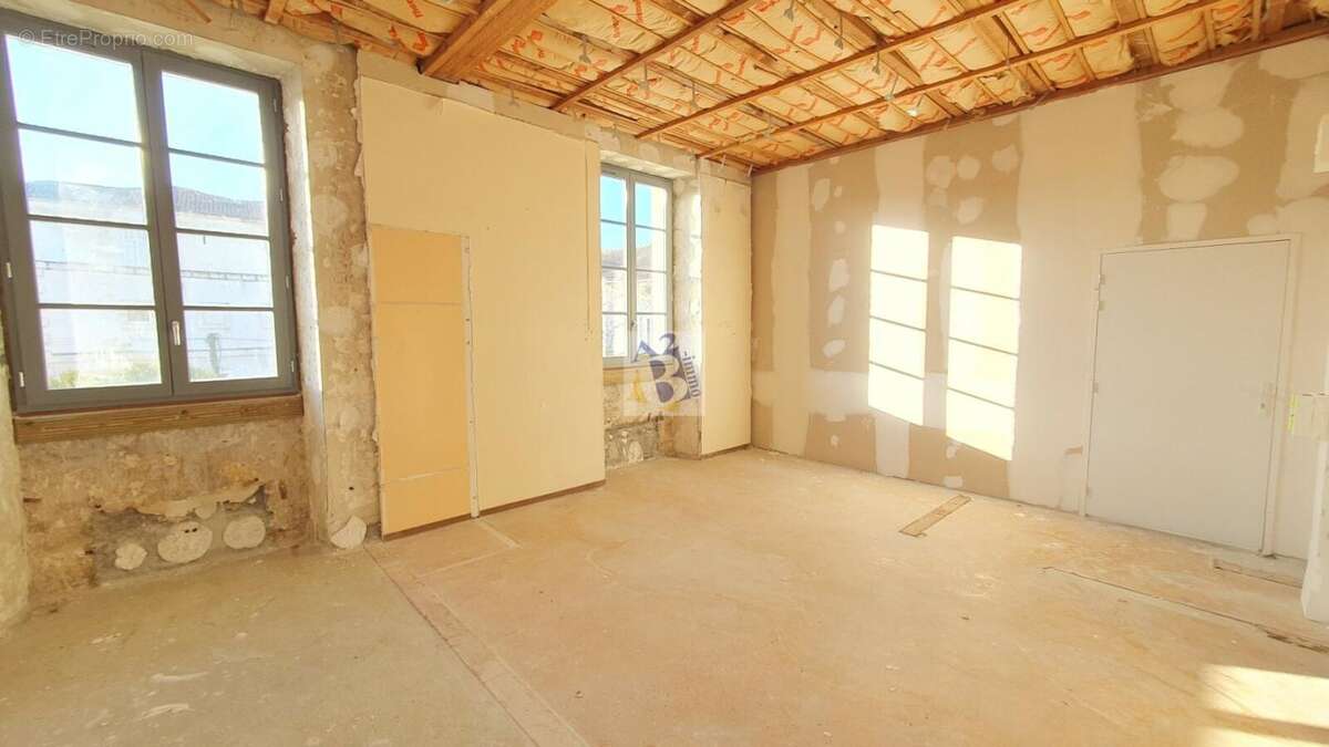 Maison à ANGOULEME