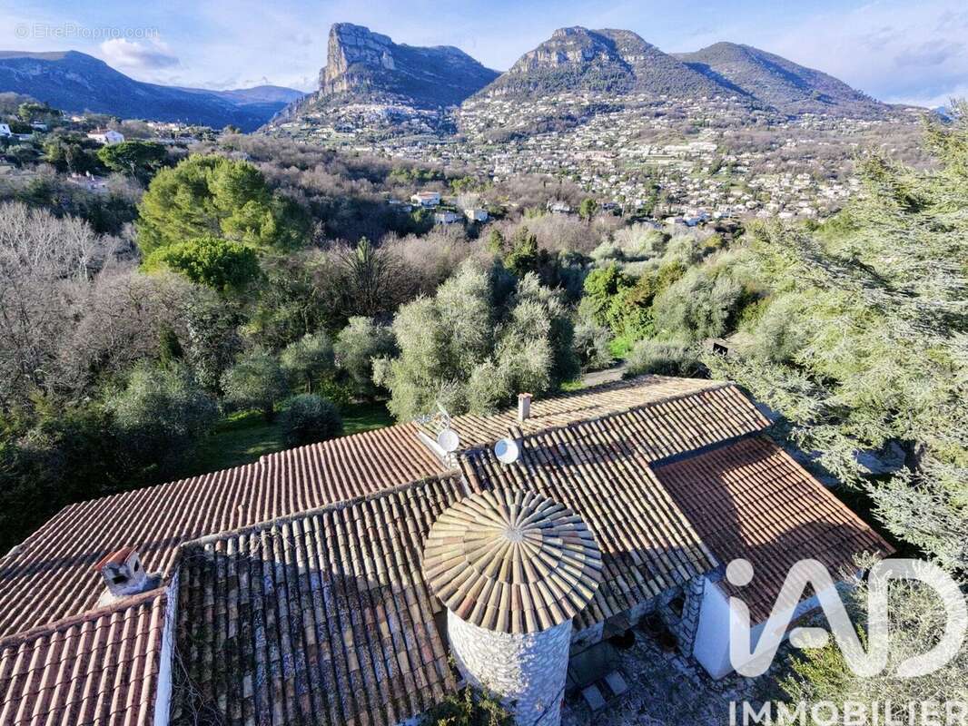 Photo 2 - Maison à LA GAUDE