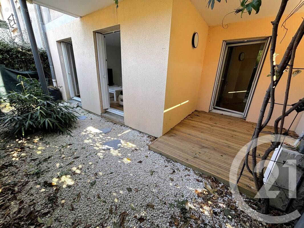 Appartement à LABARTHE-SUR-LEZE