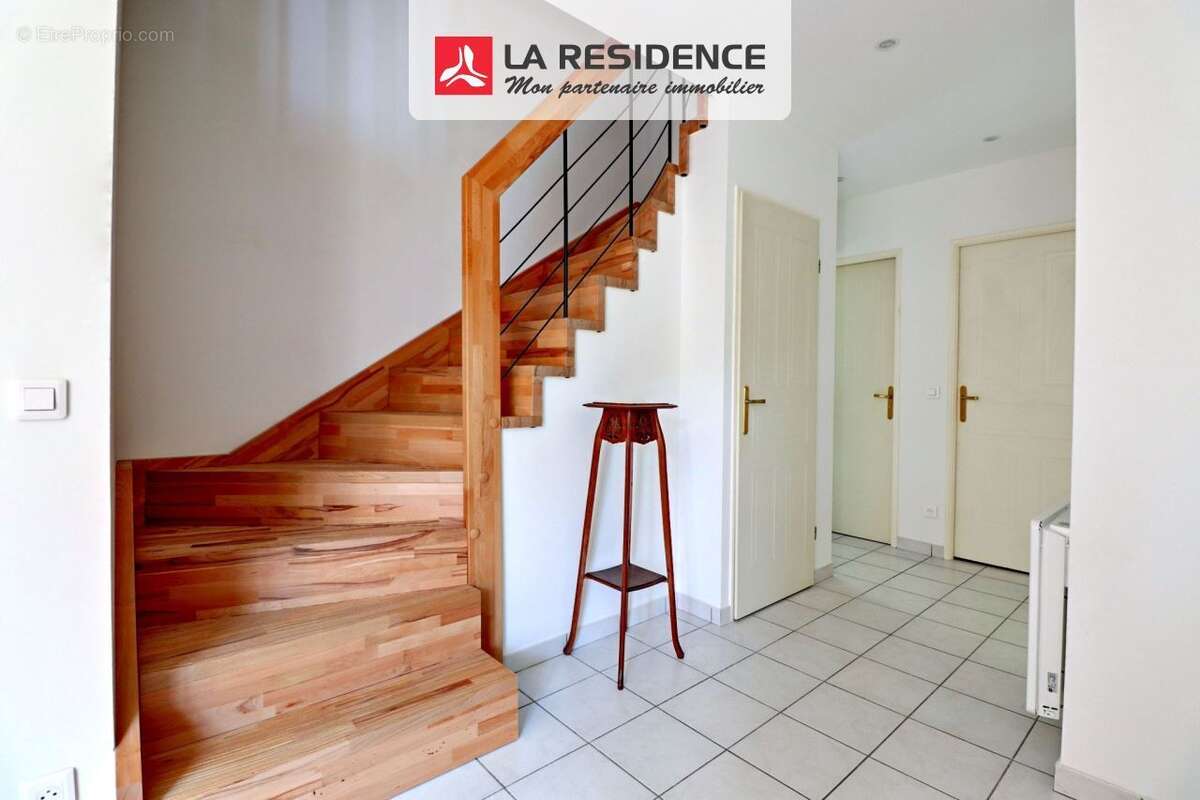 Maison 144 m² à Neuville-Sur-Oise  - photo 8