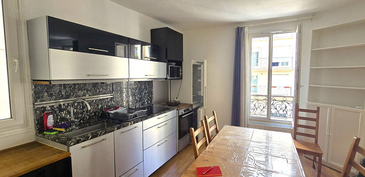 Appartement à ASNIERES-SUR-SEINE