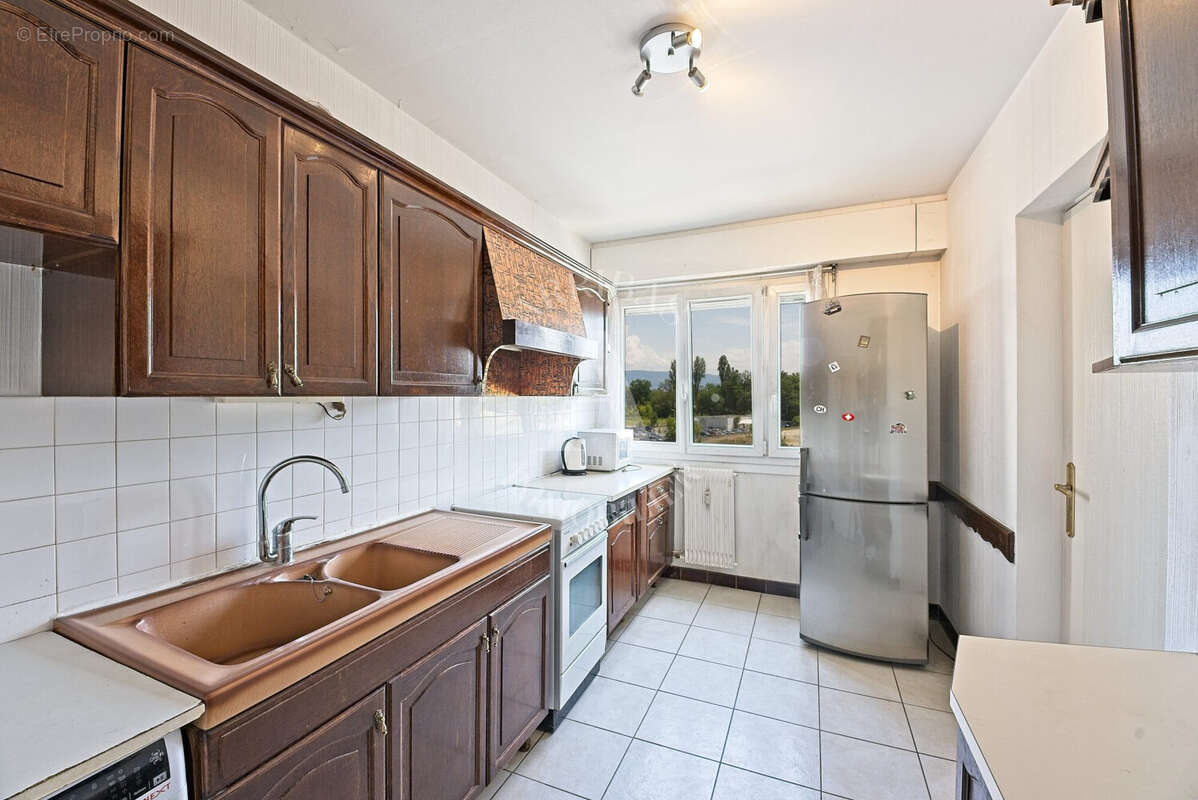 Appartement à FERNEY-VOLTAIRE