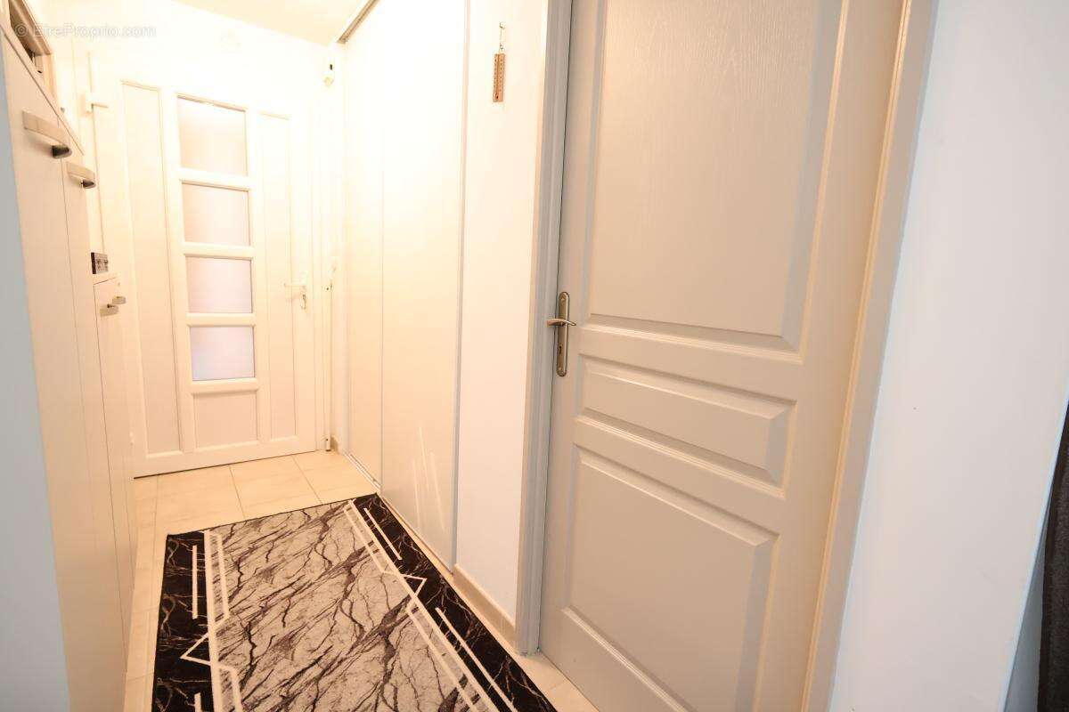 Appartement à VALENSOLE